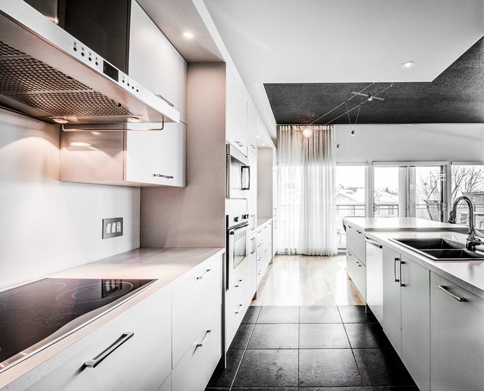 FM93 Armoires PMM inc. Cuisine & Salle de bain